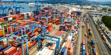 Puerto de Manzanillo: SSA México alcanza las 50 grúas E-RTG con la incorporación de dos nuevos equipos