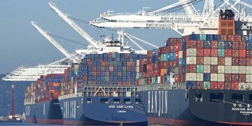 Diez líneas navieras controlan el 85% de la flota mercante global