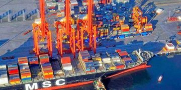 Casi mil buques mercantes han arribado a Manzanillo durante el primer semestre del año