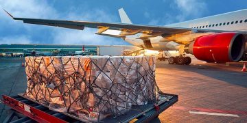 Cifras del transporte aéreo mundial de carga se recuperan pese a que la pandemia continúa
