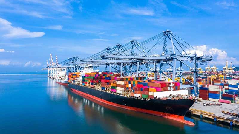 Avanza 23,1% movimiento de contenedores en puertos en México